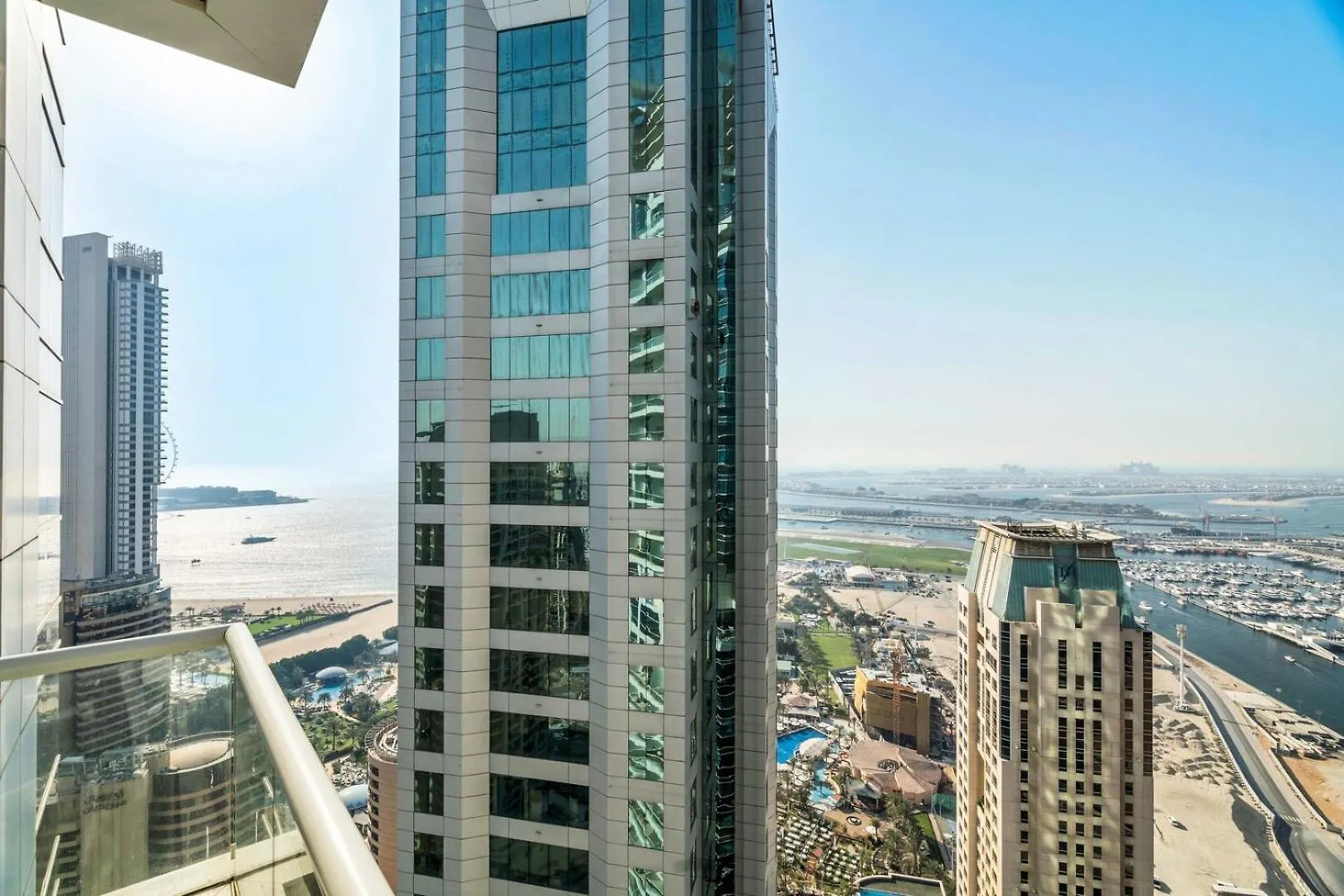 두바이 Guestready - Fantastic Retreat With Palm Views 아파트 아랍에미리트