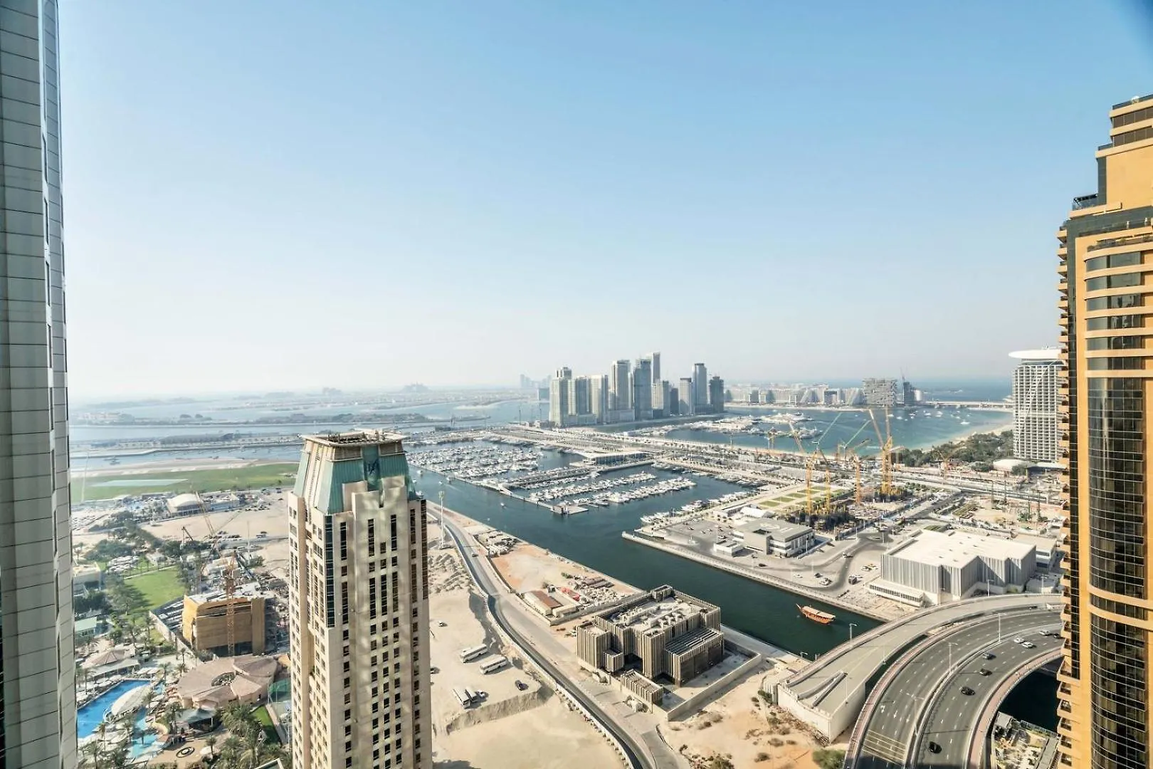 두바이 Guestready - Fantastic Retreat With Palm Views 아파트 0*,